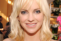 Anna-faris-cute-hairstyles-for-fine-hair-side